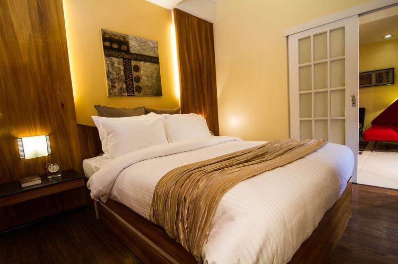 Pghi Hotel Quezon City Bagian luar foto